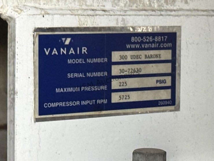 2009-international-durastar-4400-image-16