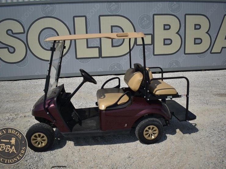 2022-e-z-go-txt-42715-image-2