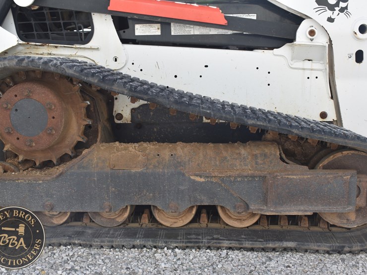 2016-bobcat-t650-image-55