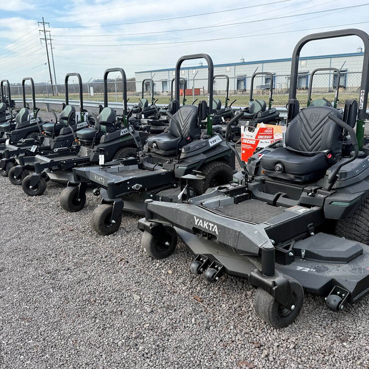 #41 • YAKTA YXR 710 ZERO TURN MOWER