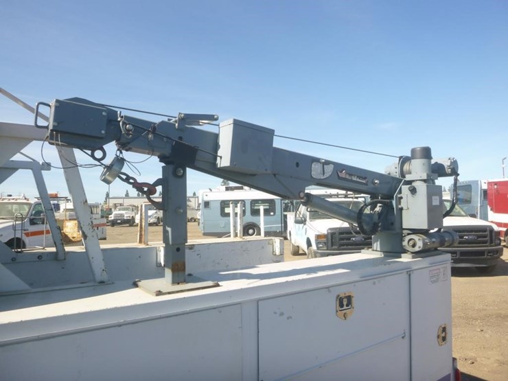 2011-ford-f250-image-13