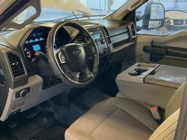 2017-ford-f250-image-21