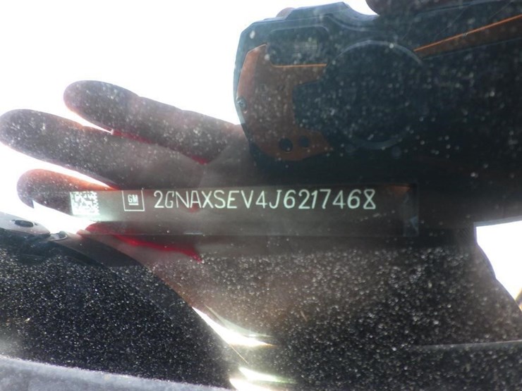 2018-chevrolet-equinox-image-14