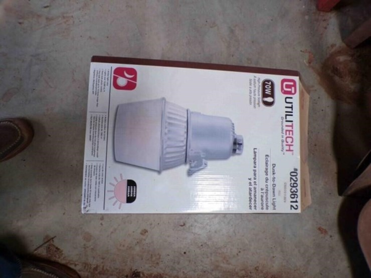 top-shelf-contents-on-rack-#58-image-9