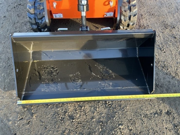 2026-sdlool-sl36c-mini-compact-track-loader-image-15