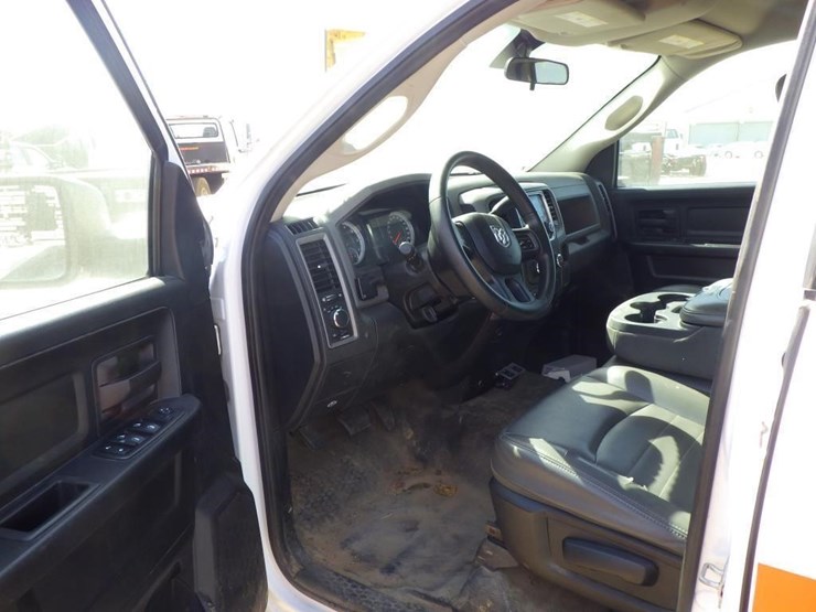 2014-dodge-1500-image-5