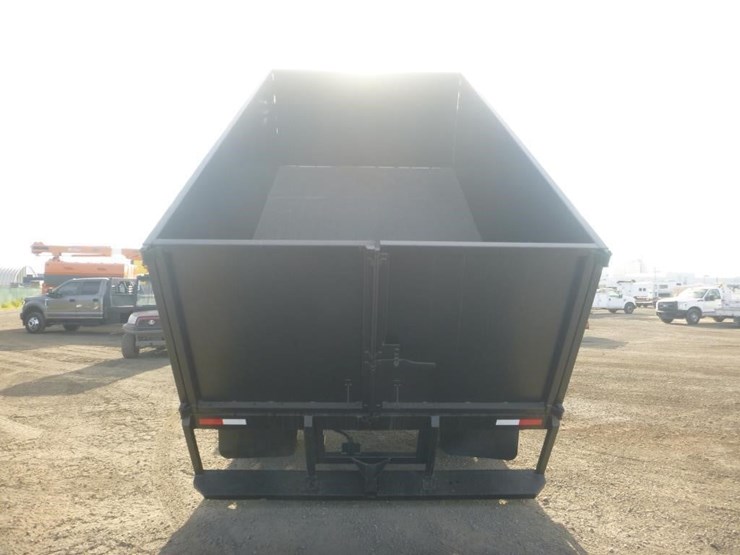 2011-ford-f450-image-8