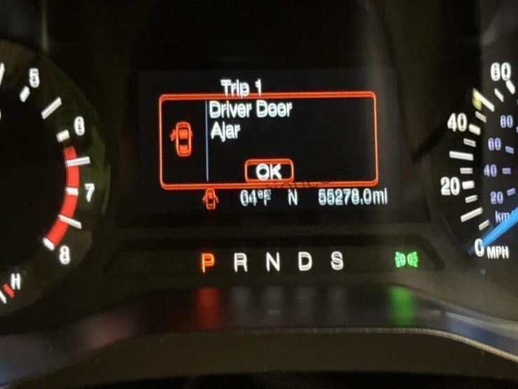 2018-ford-edge-se-image-18