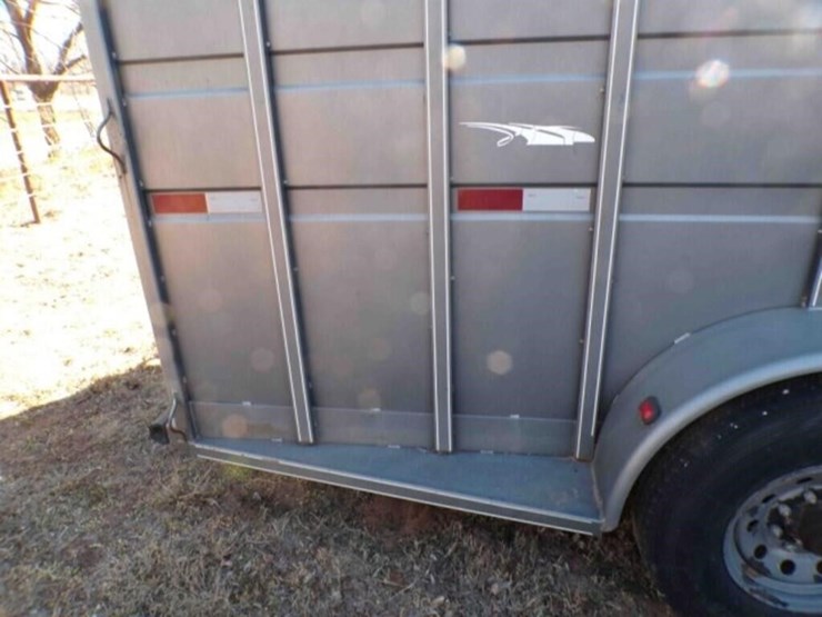 2008-titan-trailer-image-14