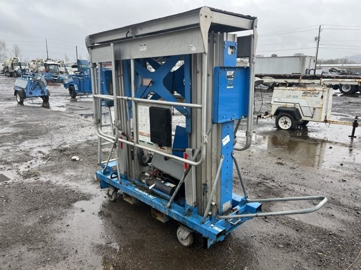 1997-genie-dpl-30s-vertical-mast-lift-image-1