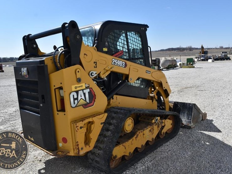 2023-caterpillar-259d3-image-22