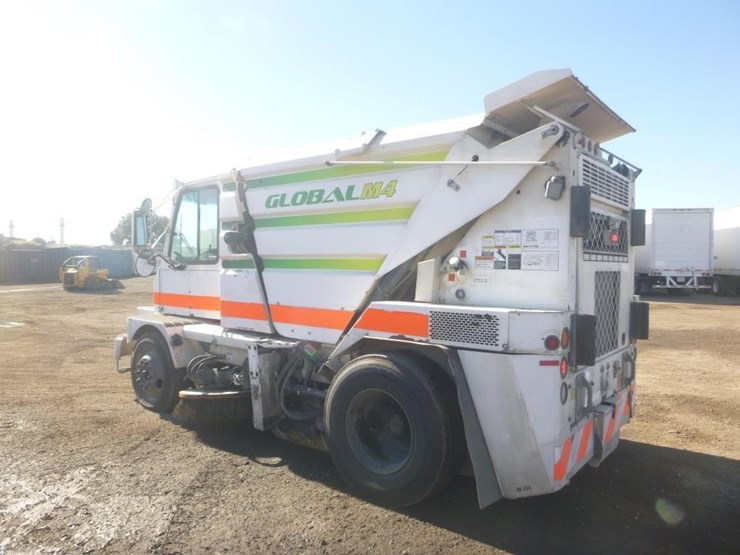 2014-global-m4-sweeper-image-4