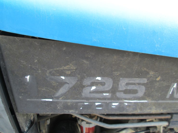 new-holland-1725-image-21