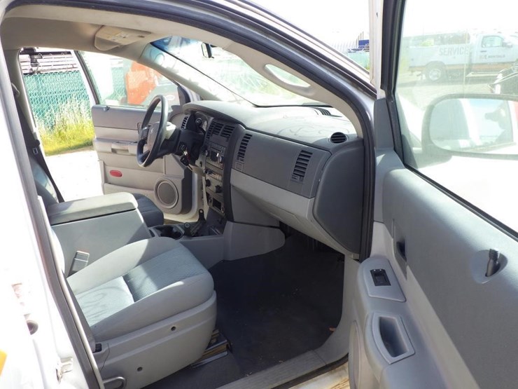 2008-dodge-durango-image-6