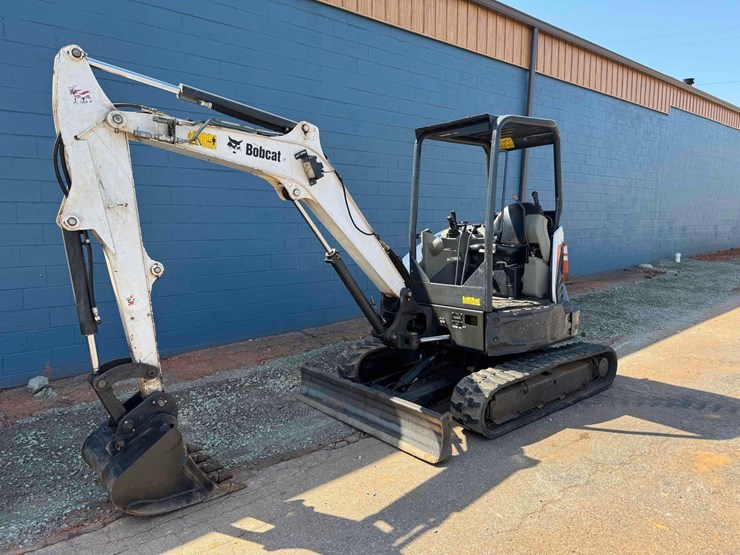 2020-bobcat-e35-image-2