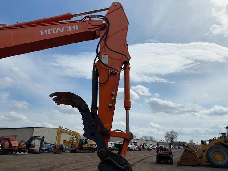 2018-hitachi-zx250-lc-6n-----image-14