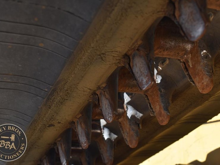 2023-caterpillar-259d3-image-35