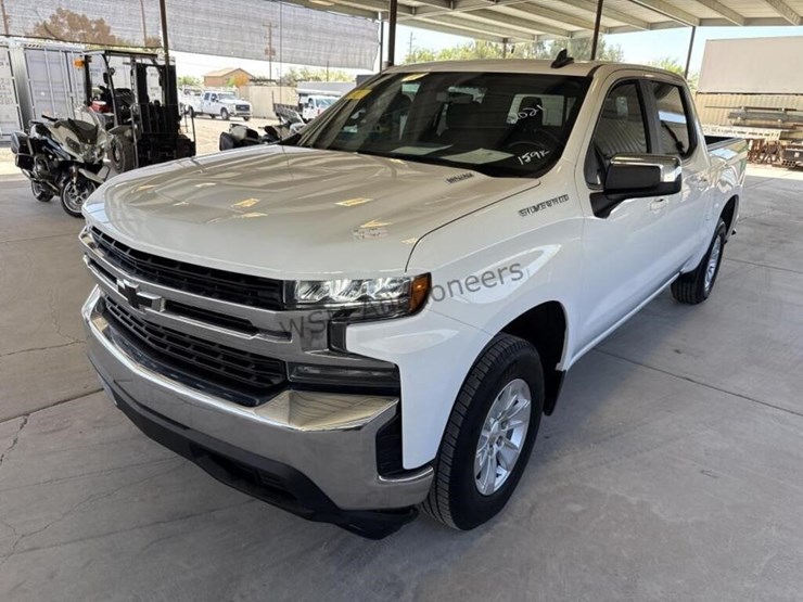 2021-chevrolet-silverado-1500-image-4