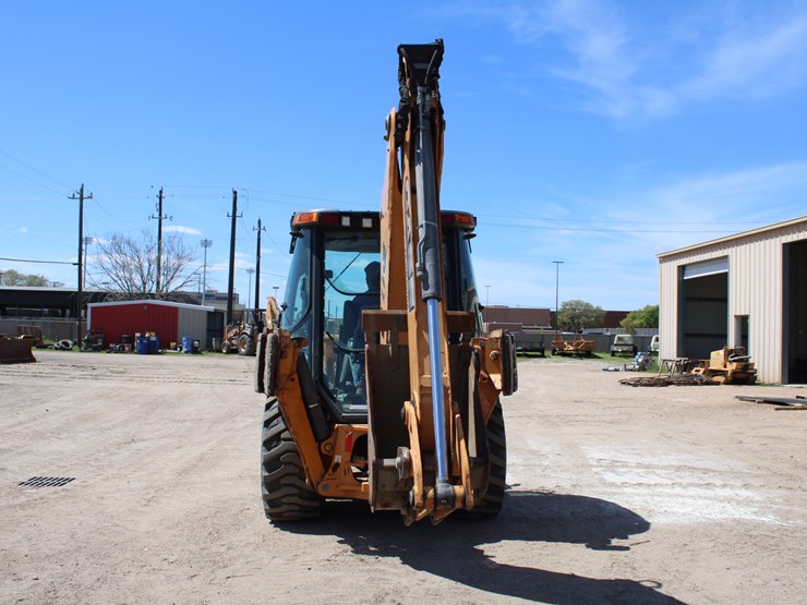 2014-case-580n-image-4