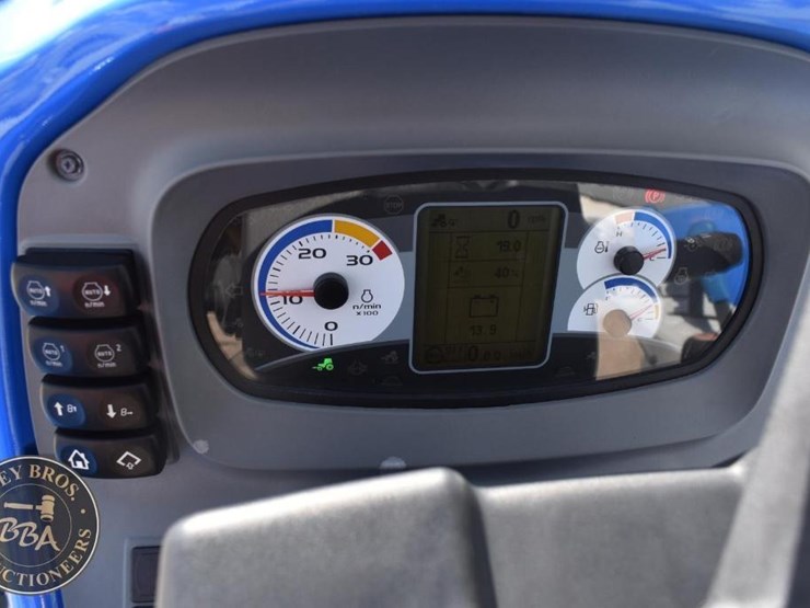 2023-new-holland-workmaster-120-image-42