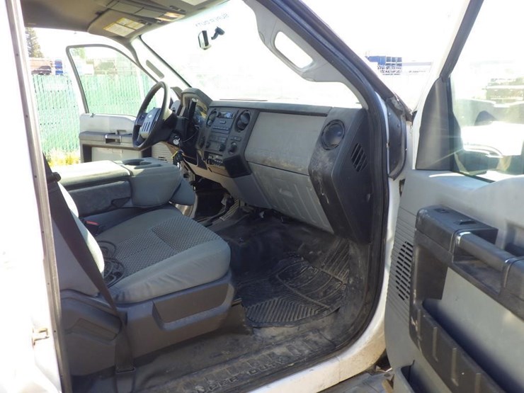 2015-ford-f350-image-6