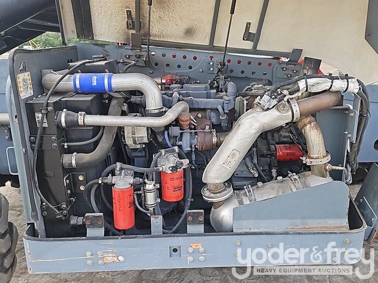 2017-skyjack-sj1056th-image-21