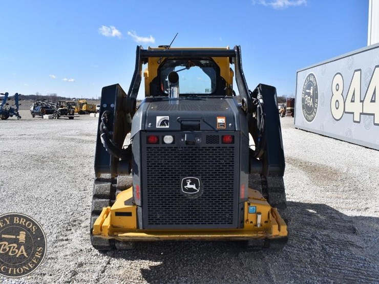 2023-deere-333g-image-18