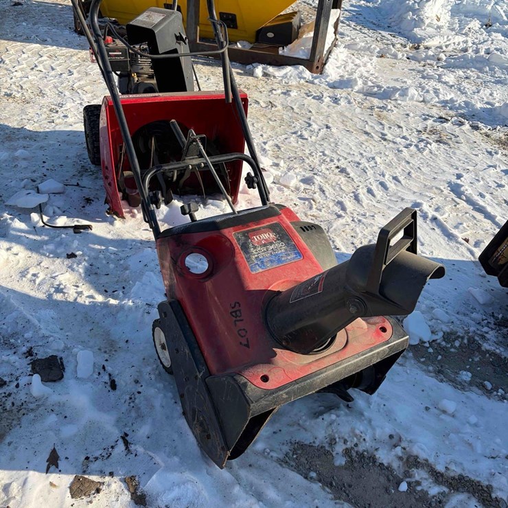 Toro CCR 3650 Snow Blower