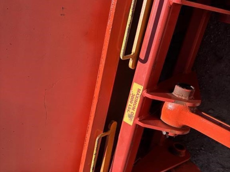 1999-kubota-r520-image-12