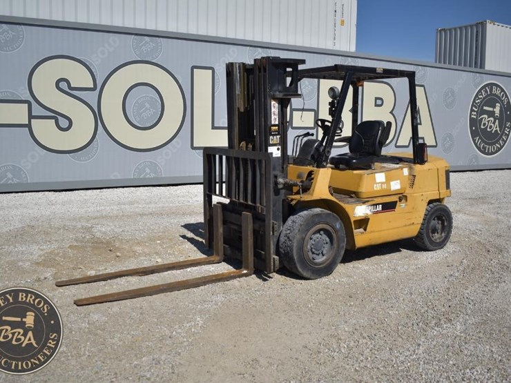 1995-caterpillar-dp40-image-3