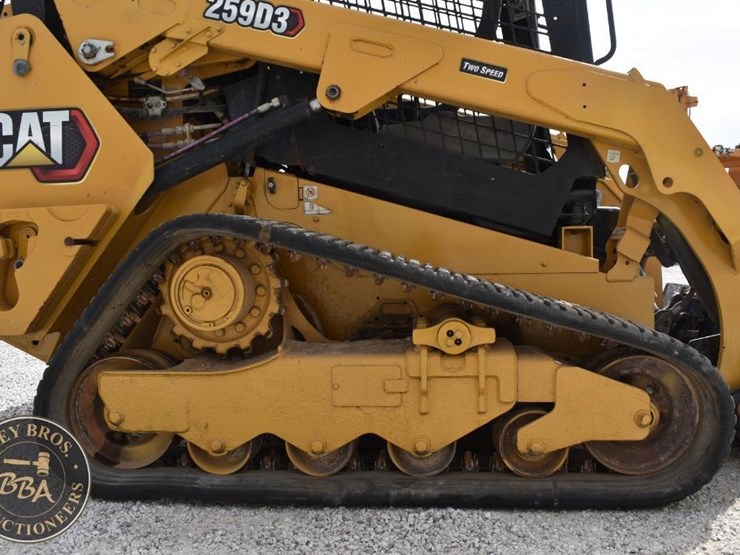 2023-caterpillar-259d3-image-49