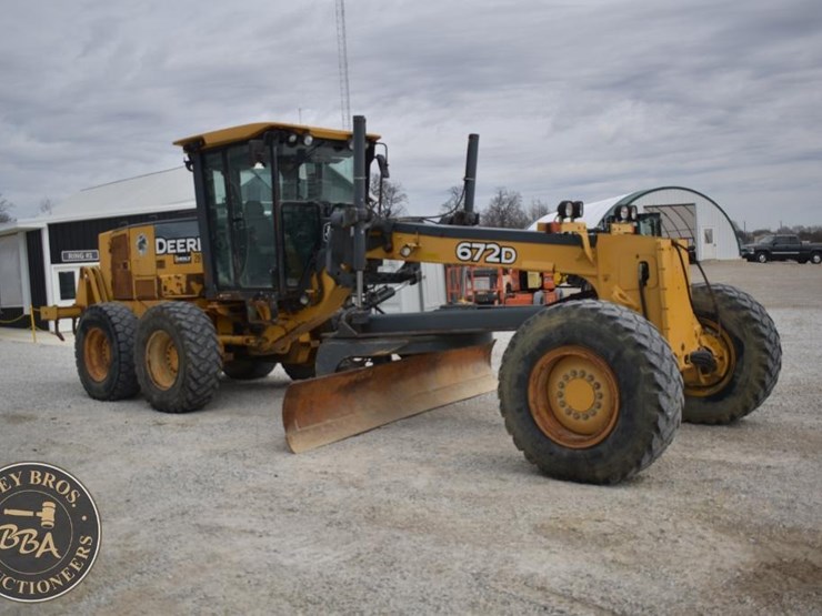 2007-deere-672d-image-20