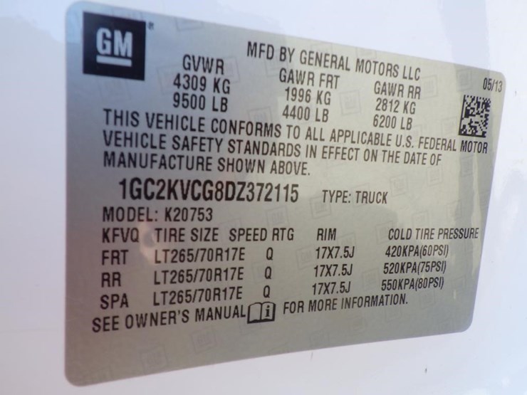 2013-chevrolet-2500hd-image-14