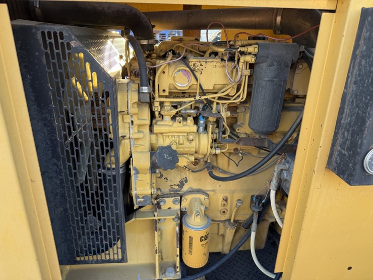 2004-evco-2.5-85-ton-power-swivel-mtd-on-2004-evco-15-t/a-gooseneck-trailer-image-7