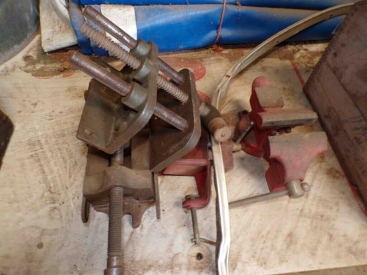 several-vises-image-1