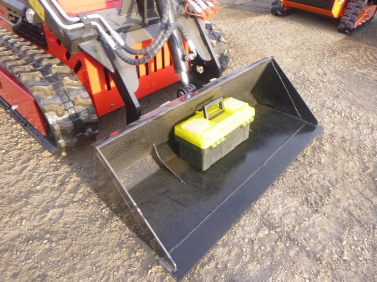 2026-sdlool-sl380-skid-steer-track-loader-image-8