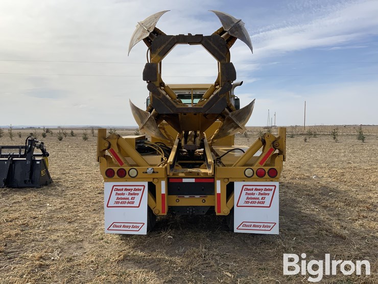 2006-freightliner-columbia-120-image-6