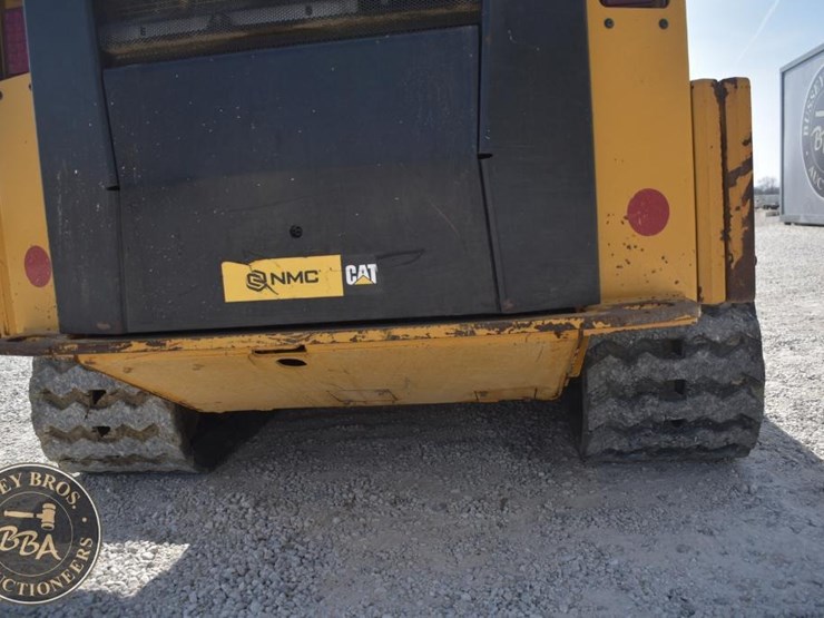 2023-caterpillar-259d3-image-23