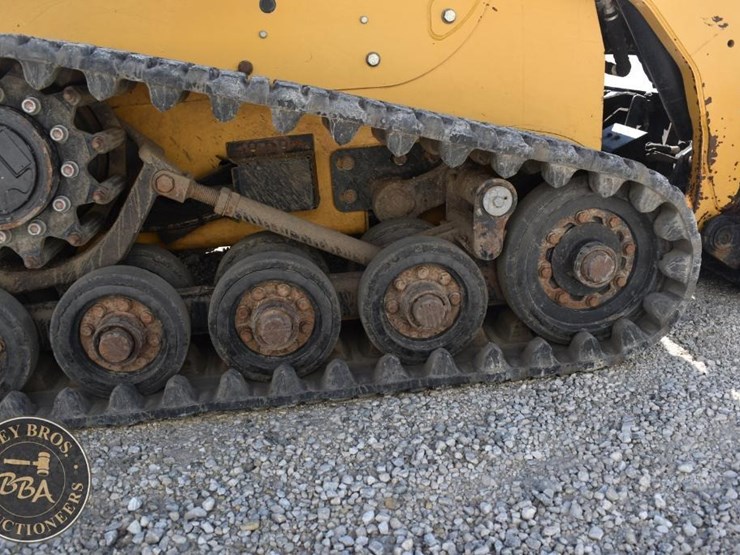 2012-caterpillar-257b3-image-43