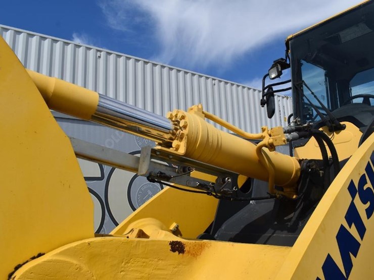 2019-komatsu-wa320-8-image-29