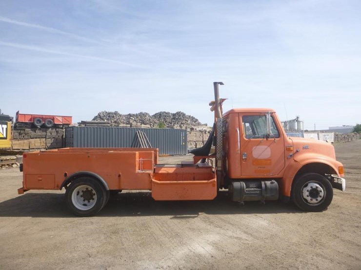 2000-international-4700-image-6