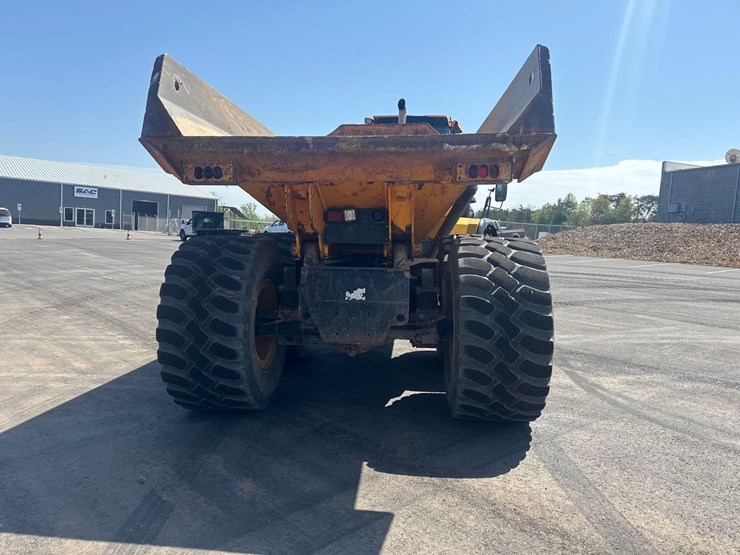 2006-jcb-722-image-5