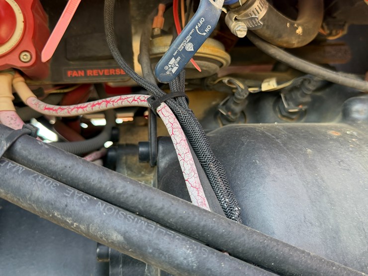 2011-apache-as1020-image-91