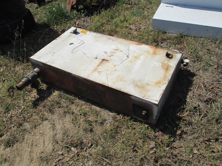 #37353-•-4'x2'x10"-hyd-oil-tank-image-1