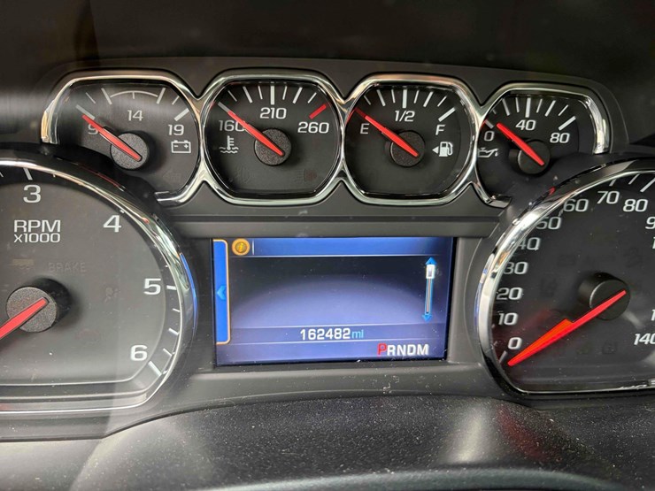 2014-chevrolet-silverado-1500-lt-image-16