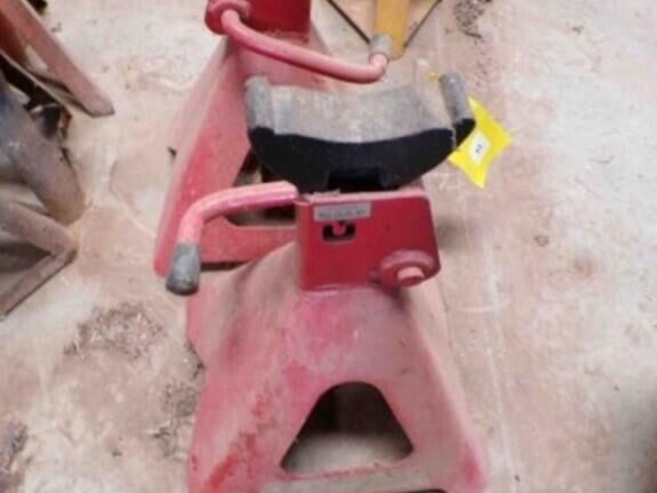jack-stand-pair-image-1
