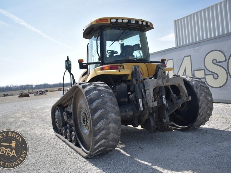 2004-challenger-mt765b-image-6