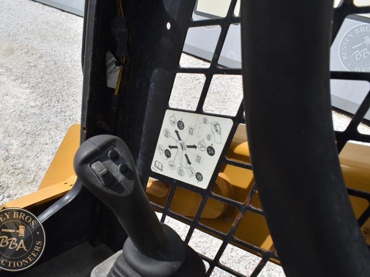 2023-caterpillar-259d3-image-58