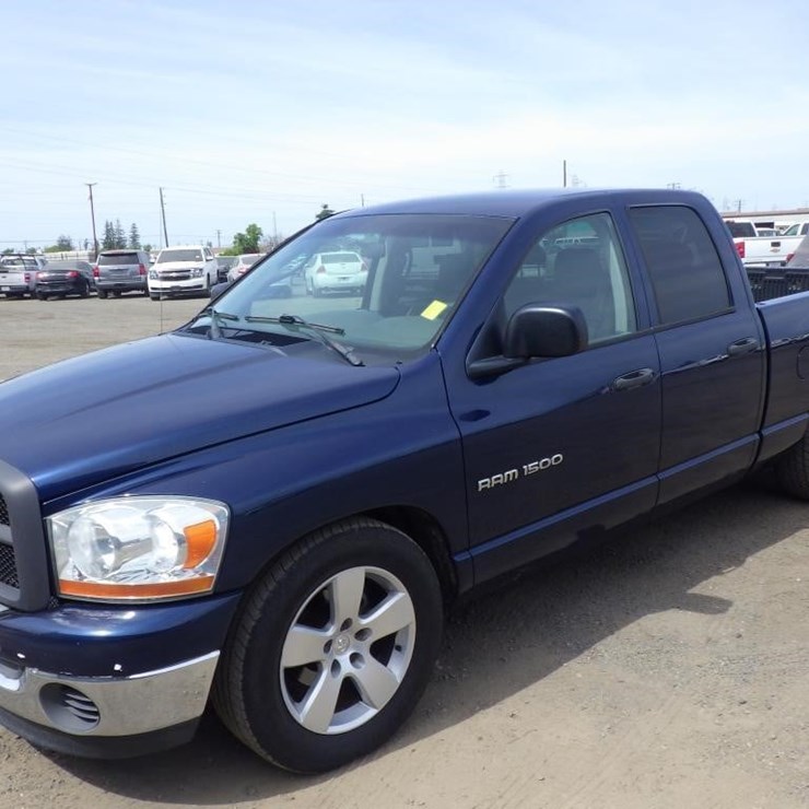 2005 DODGE RAM 1500