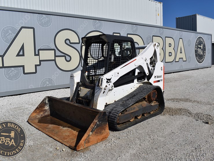 2016-bobcat-t650-image-5